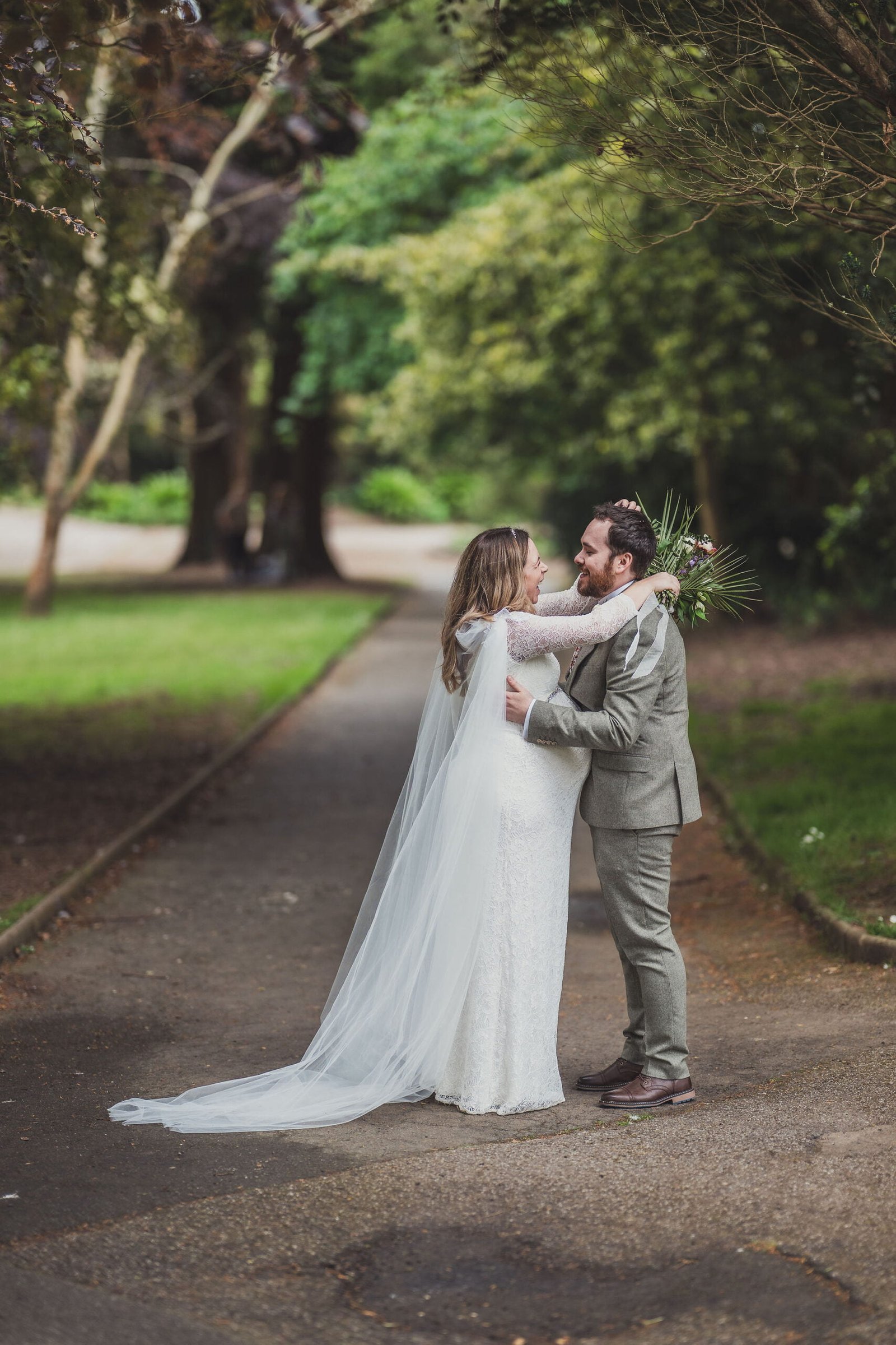 Bride and Groom in Kimberley Park, Falmouth